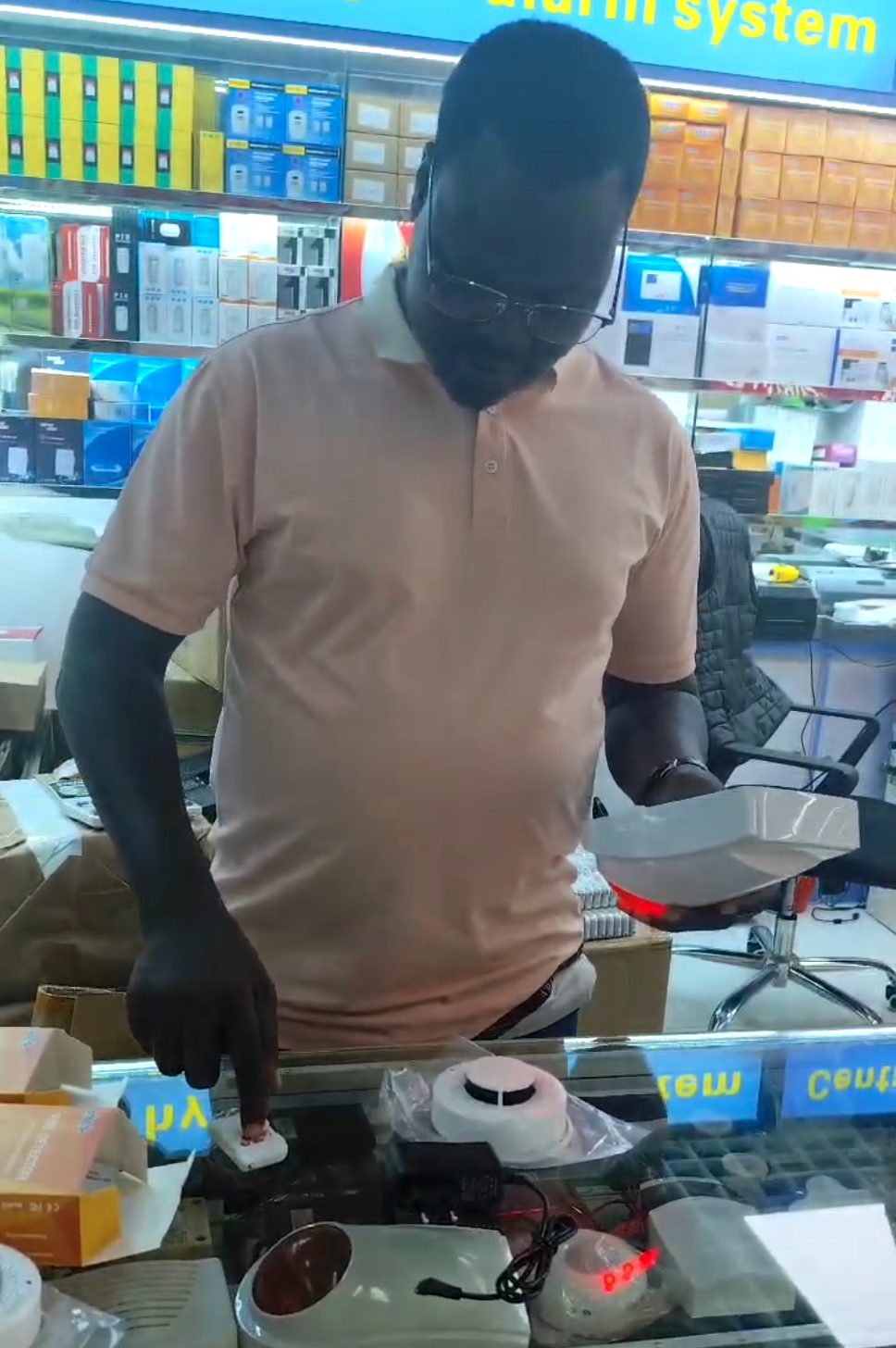 African customers learn in store